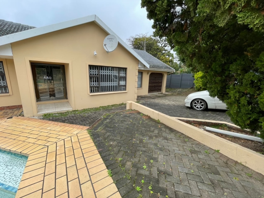 4 Bedroom Property for Sale in Amalinda North Eastern Cape